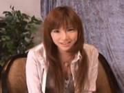 日本AV女優 早川 瀬里奈 顯示她誘人的陰戶